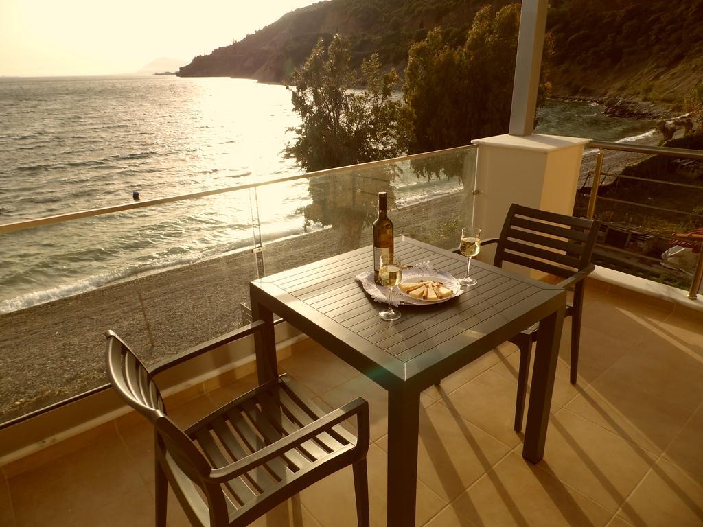 Villa Thalassa Paralia Sergoulas Esterno foto
